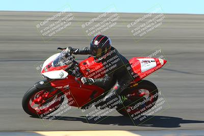 media/Mar-12-2022-SoCal Trackdays (Sat) [[152081554b]]/Bowl Set 2 (1025am)/